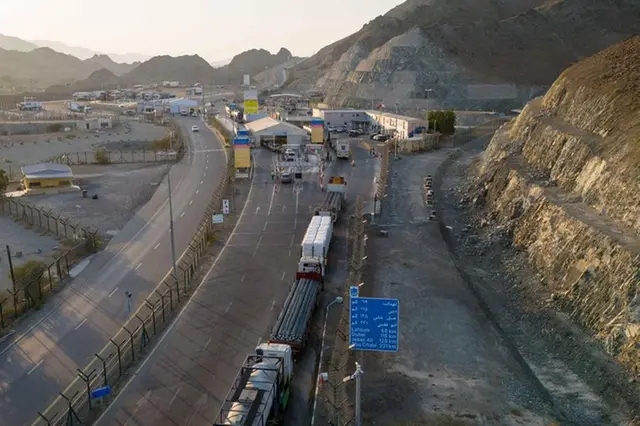Dubai fast-tracks overland cargo flows via Oman